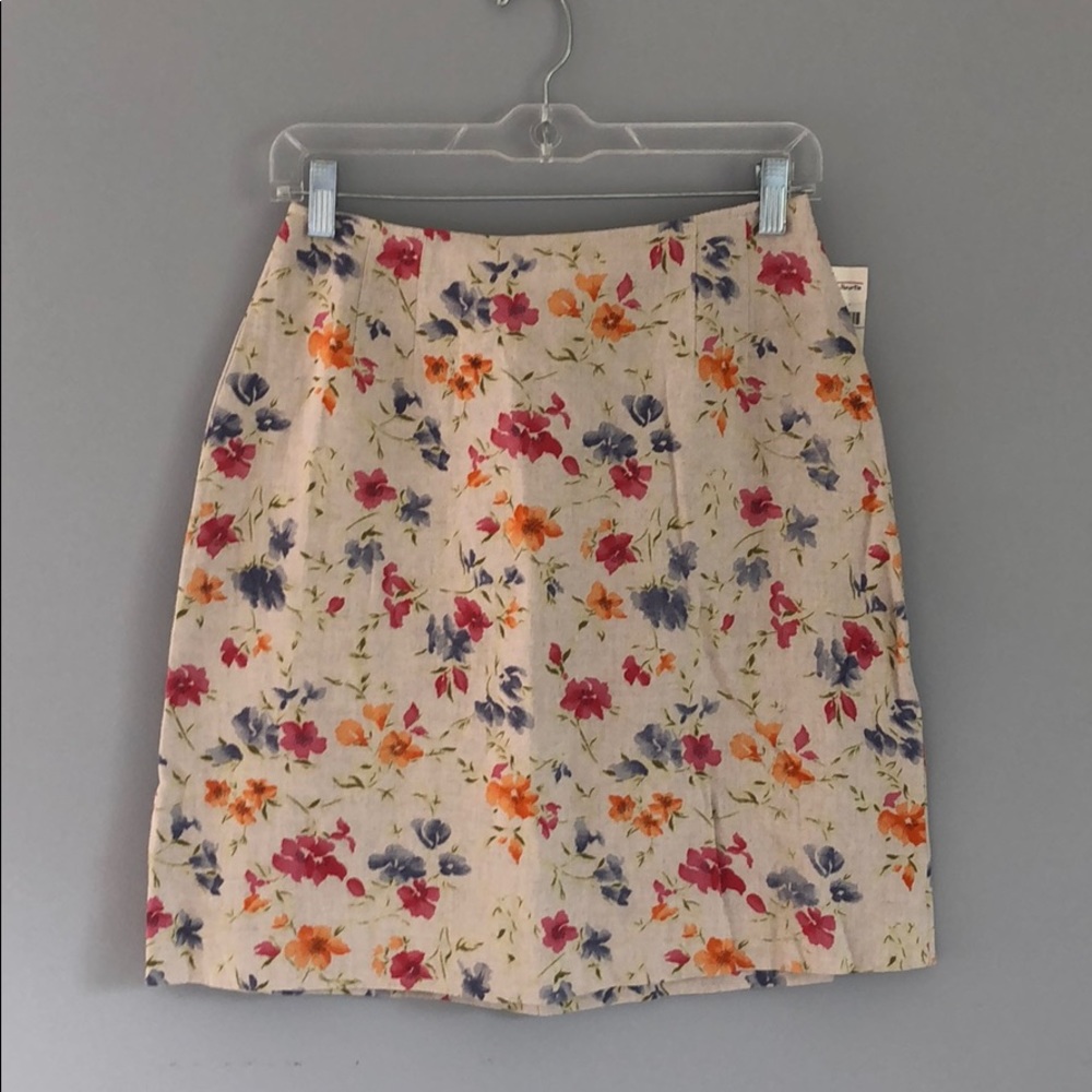 NWT Talbots Women’s Floral Print Beige Skirt 6
